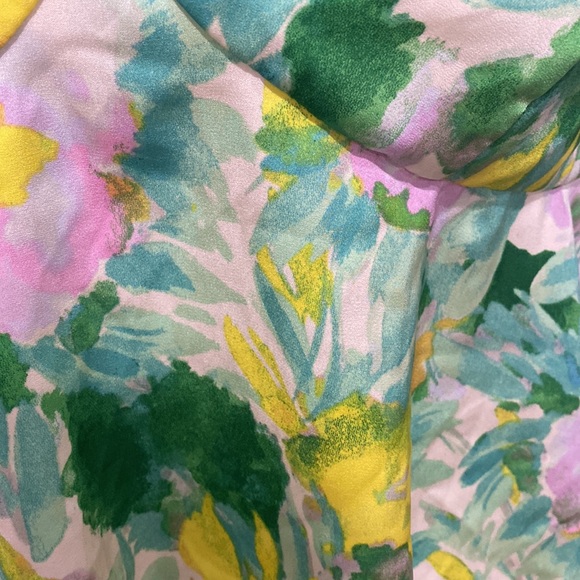 💜 FREE w/ PURCHASE 💜 Wild Fable Silk Flowy Tank Top 💚 - Picture 2 of 5